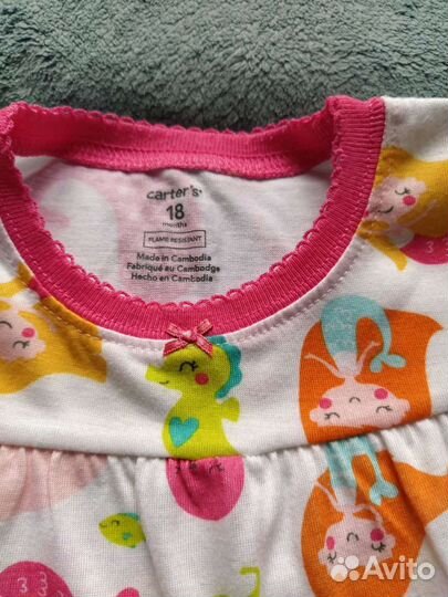 Два костюмчика carter's