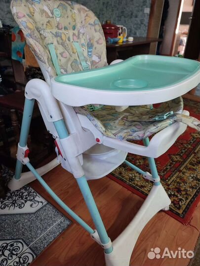 Стульчик для кормления
