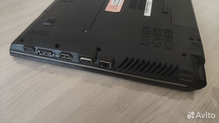 Lenovo v560 core i5/ssd/6ram