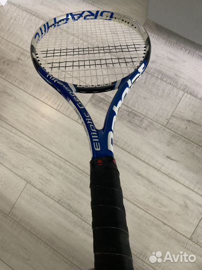 Теннисная сумка и ракетка babolat