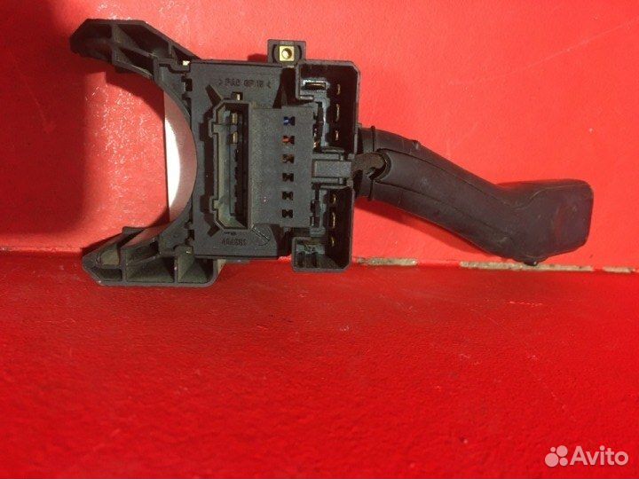 Переключатель подрулевой правый Volkswagen Golf