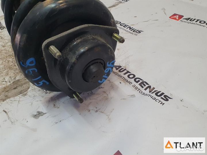 Стойка передняя правая nissan elgrand