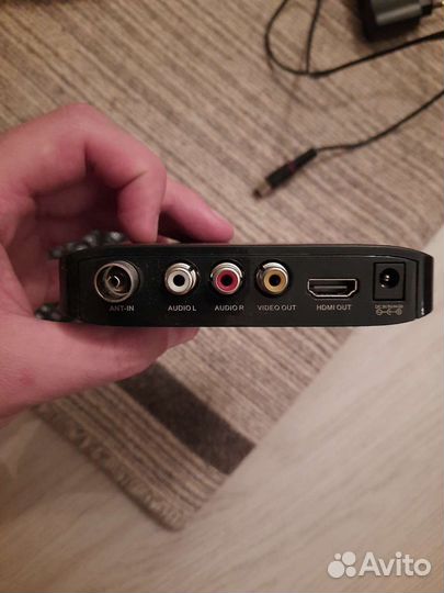 Тв приставка supra SDT-81 + антенна fobos 2.1