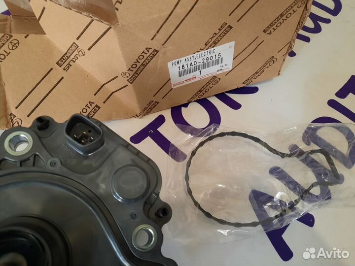 Н О В Помпа электр О Р И Г Toyota/Lexus 161A029015
