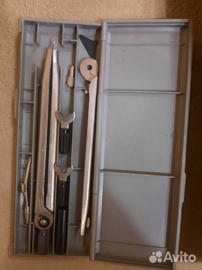 Циркуль СССР перо