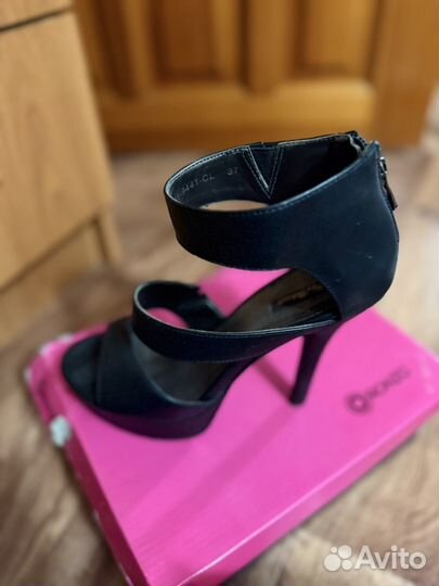 Туфли женские