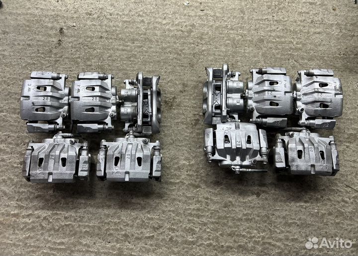 Суппорта двухпоршневые Toyota Camry V70