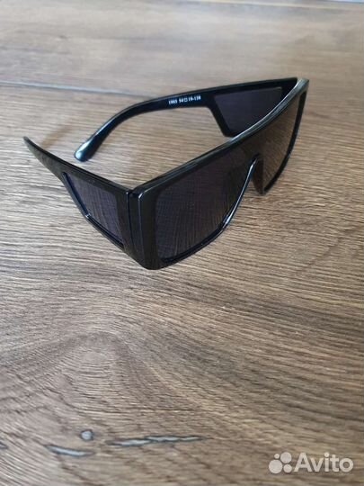 Солнцезащитные очки женские