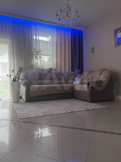 3-к. квартира, 84 м², 1/2 эт.