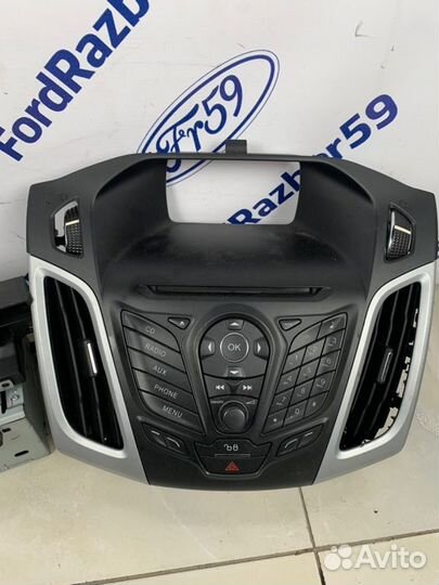 Магнитола Ford Focus 3 CB8 1.6 (pnda) 2011