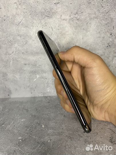 iPhone X