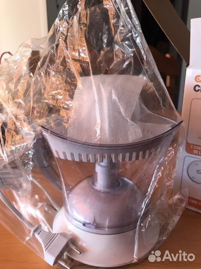 Соковыжималка новая