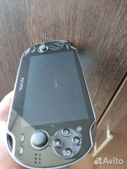 Sony Playstation Vita PCH 1104 с отделом для Sim