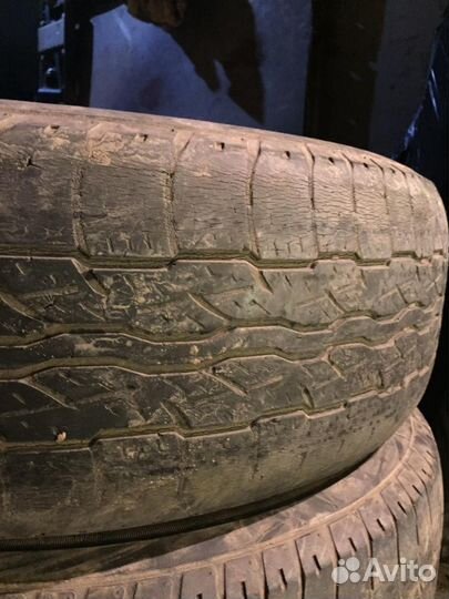 Bridgestone Dueler H/T 225/65 R17