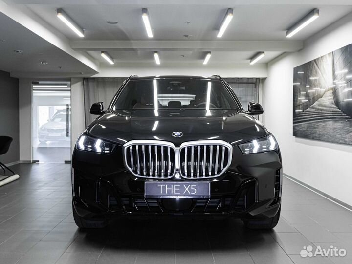 BMW X5 3 AT, 2023
