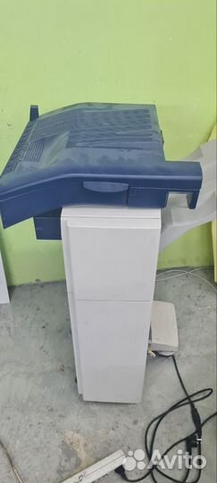 Финишер Xerox с автоподатчиком