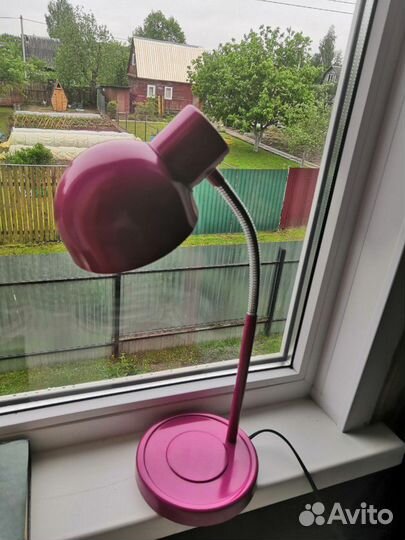 Лампа настольная