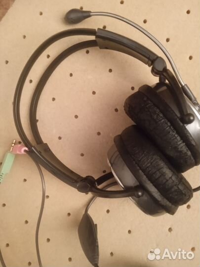 Наушники Оклик с микрофоном