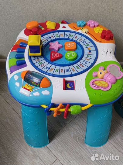 Развивающий столик baby go