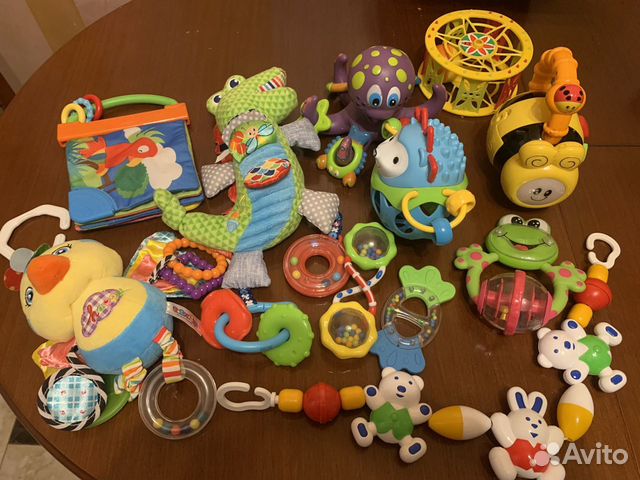 Развивающие игрушки для малышей