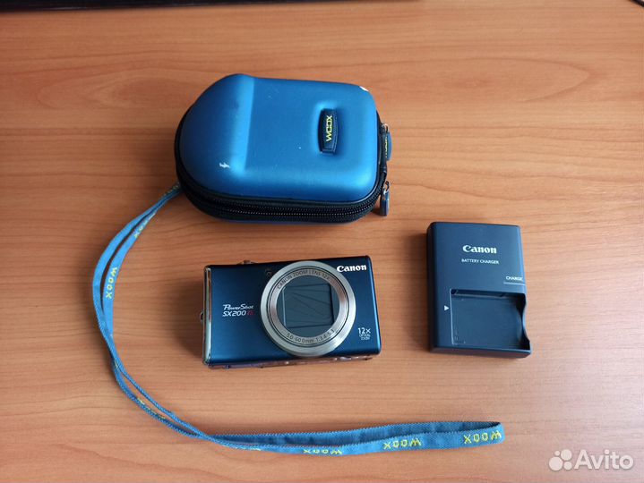 Canon PowerShot SX200 IS