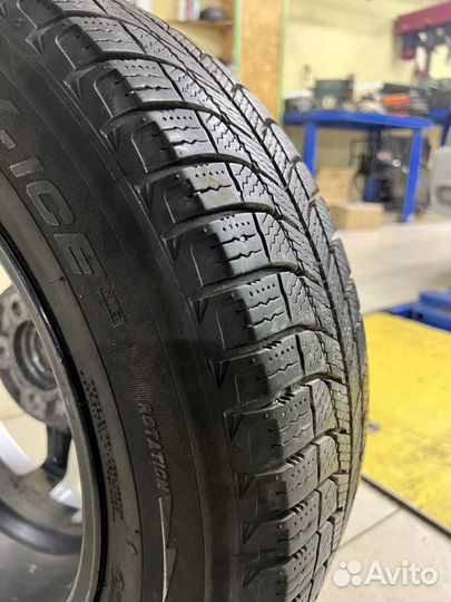 Michelin X-Ice XI3 195/65 R15 95T