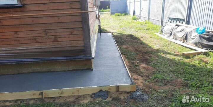 Заливка фундамента отмоски заезды