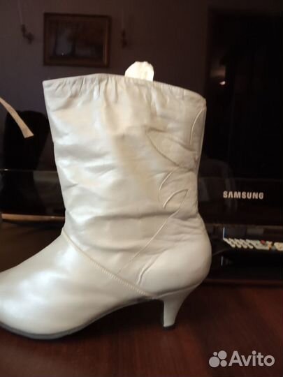 Новые кожанные полусапожки из кожи на меху СССР