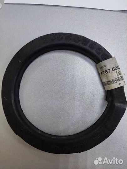 Прокладка пружины верхняя BMW 31336767500