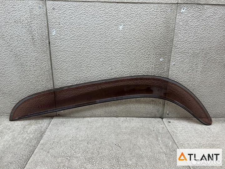 Ветровик передний левый nissan cube