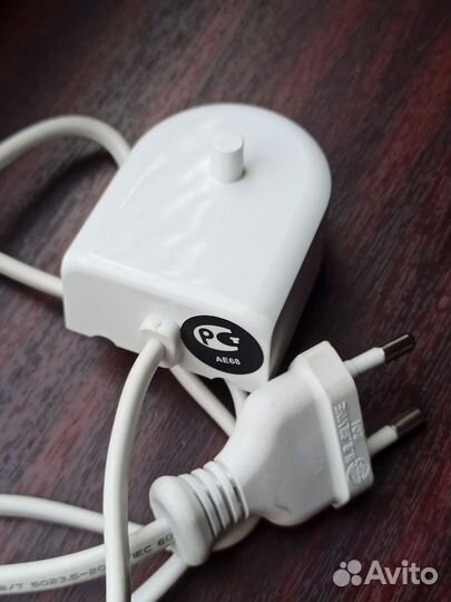 Зарядное устройство для зубной щетки Philips