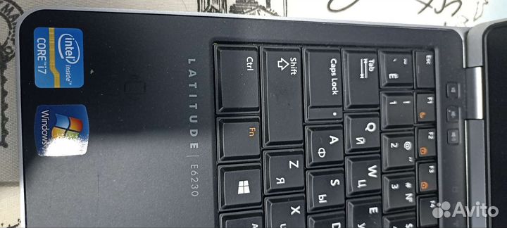 Ноутбук dell latitude