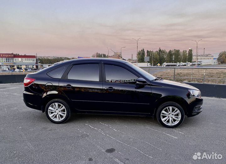 LADA Granta 1.6 МТ, 2023, 30 000 км