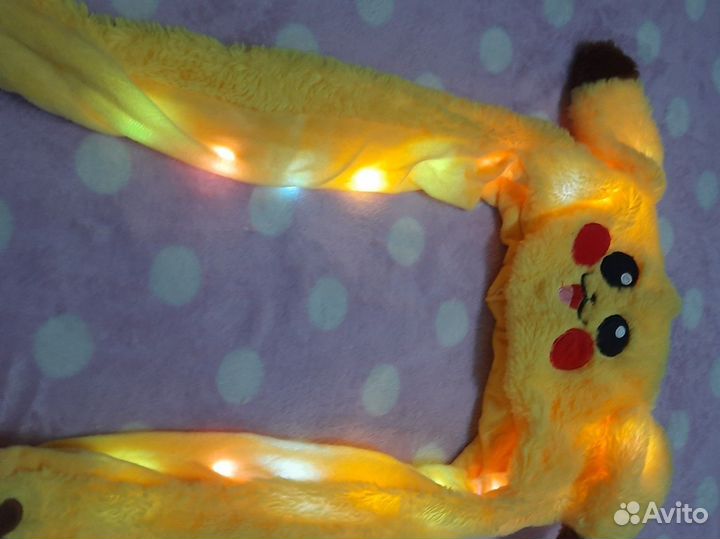 Шапка пикачу