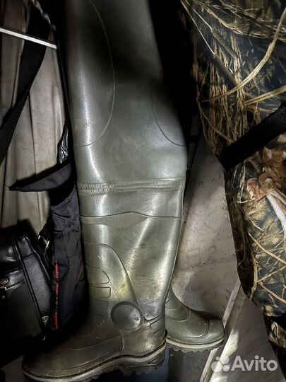 Болотные сапоги