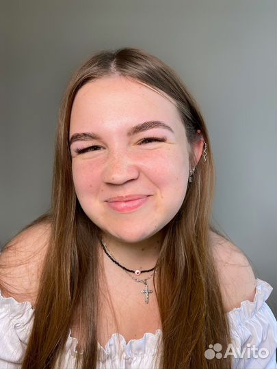 Макияж, оформление бровей