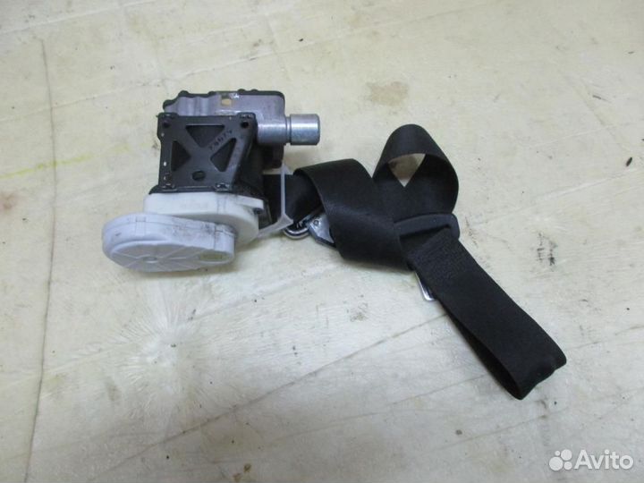 Ремень безопасности задний правый w209 CLK-class