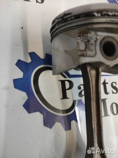 Шатун, поршень Toyota Probox NLP51 1nzfe 2004