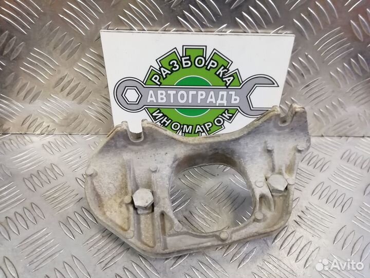 Кронштейн опоры МКПП левый Renault Duster 2013г