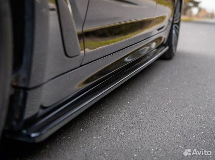 Лезвия под пороги BMW 5 G30 M-Pack