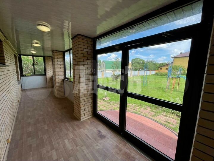 Дом 231,8 м² на участке 18 сот.