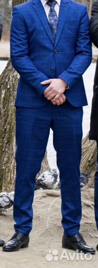 Строгий костюм мужской