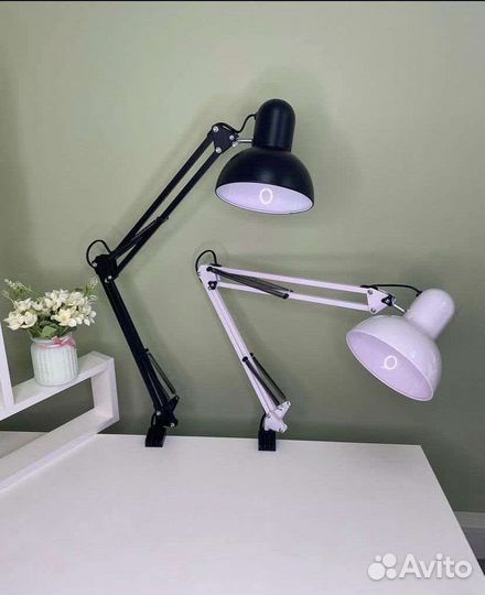 Лампа для маникюрного стола
