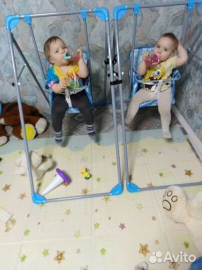 Детские качели и стульчики