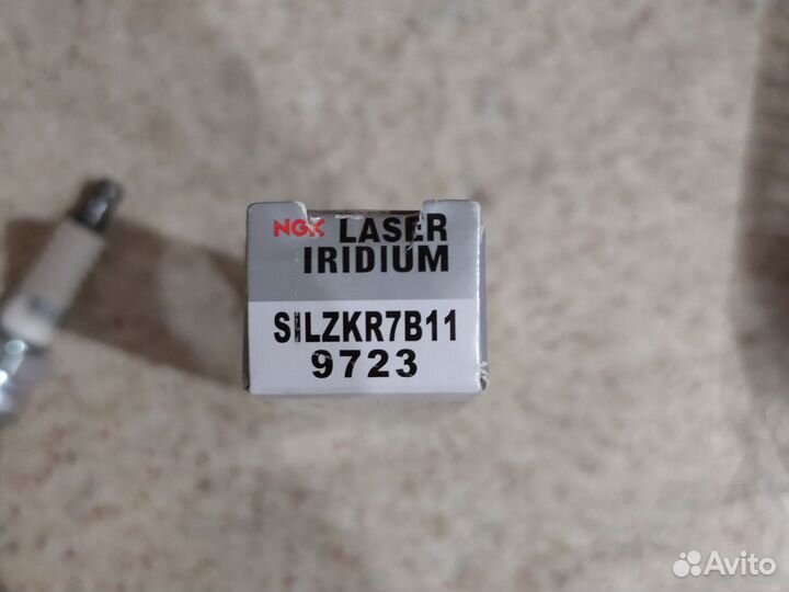 Свечи зажигания иридиевые ngk