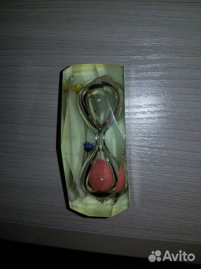 Песочные часы. Светятся в темноте