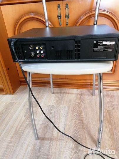 Видеомагнитофон Panasonic HP-10 HI FI stereo