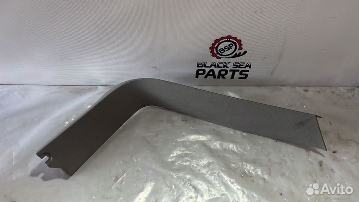 Пластик обшивка багажника Ford Mondeo 3