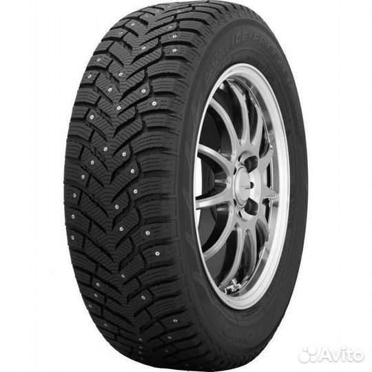 Toyo Observe Ice-Freezer 235/45 R18 98T