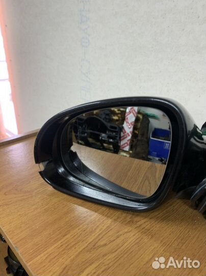 Зеркало левое на запчасти пассат Б6-2008